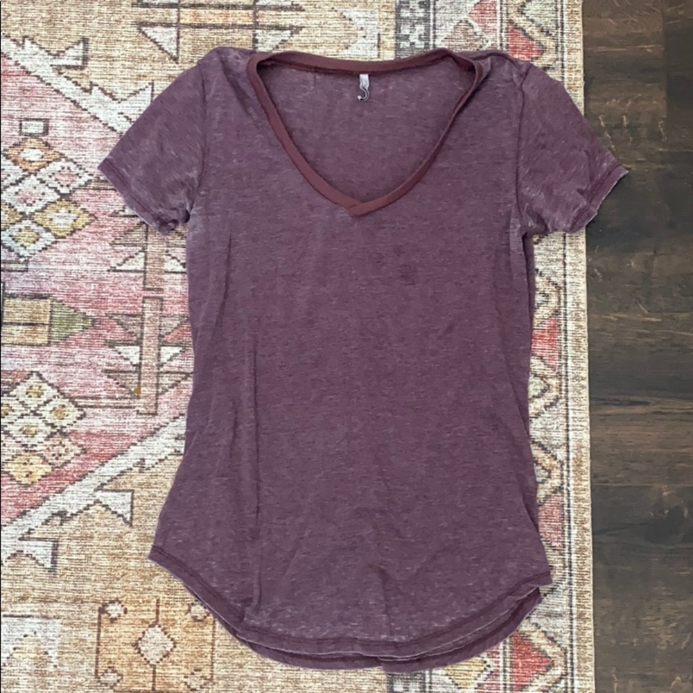 Distressed Z supply tee V neck
